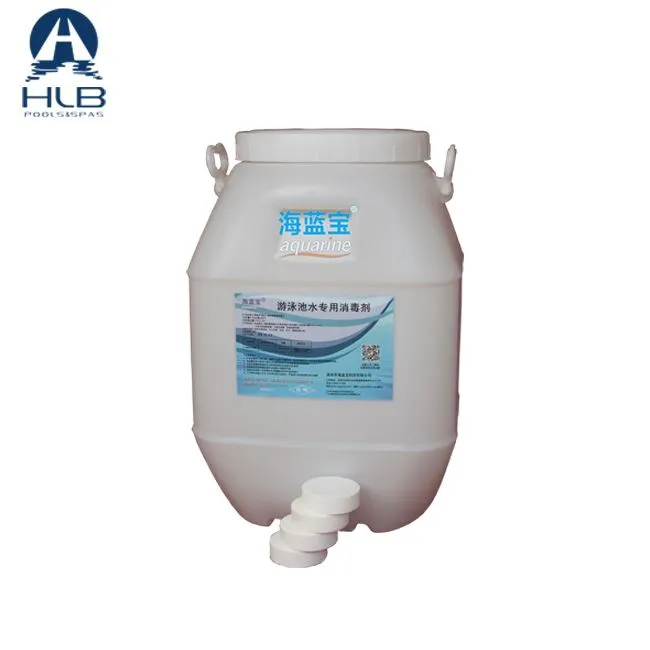 Comprimidos de tricloro e cloro para piscina